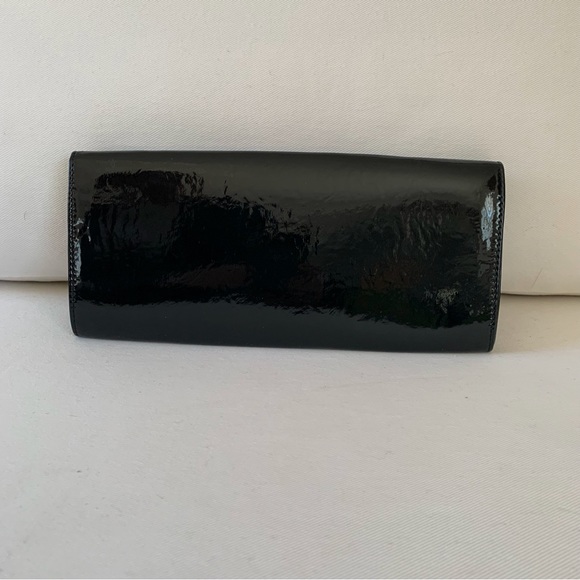 Jessica McClintock Black Patent Leather Clutch Gemstone Clasp Chain Strap - Picture 5 of 9